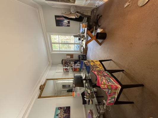 BUREAU PHOTO 1.jpg